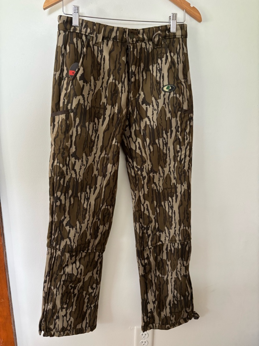 Mossy Oak Men's Brown & Tan Camo Sherpa Lined Hunting Pants